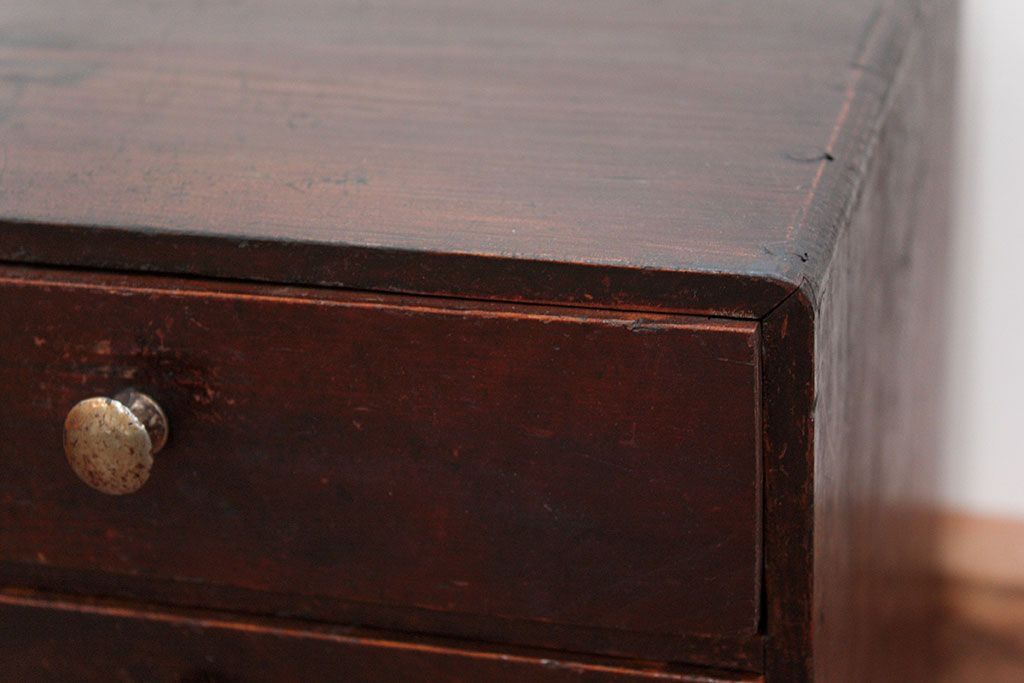 アンティーク家具　アンティーク 古い木の使い込まれた五段小引き出し