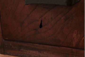 アンティーク家具　アンティーク 珍しいデザインの前面欅材の三段小引き出し