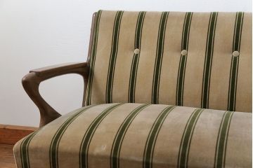 レトロ家具　昭和レトロ 1960年代　ミッドセンチュリー レトロな2人掛けソファ