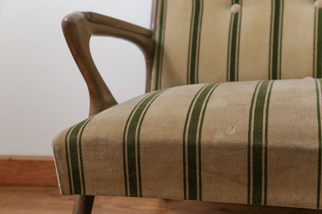 レトロ家具　昭和レトロ 1960年代　ミッドセンチュリー レトロな2人掛けソファ