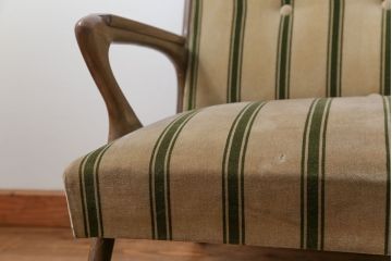 レトロ家具　昭和レトロ 1960年代　ミッドセンチュリー レトロな2人掛けソファ