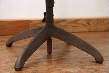 レトロ家具　昭和レトロ インダストリアル 工業系 回転イス(2)(椅子、チェア)