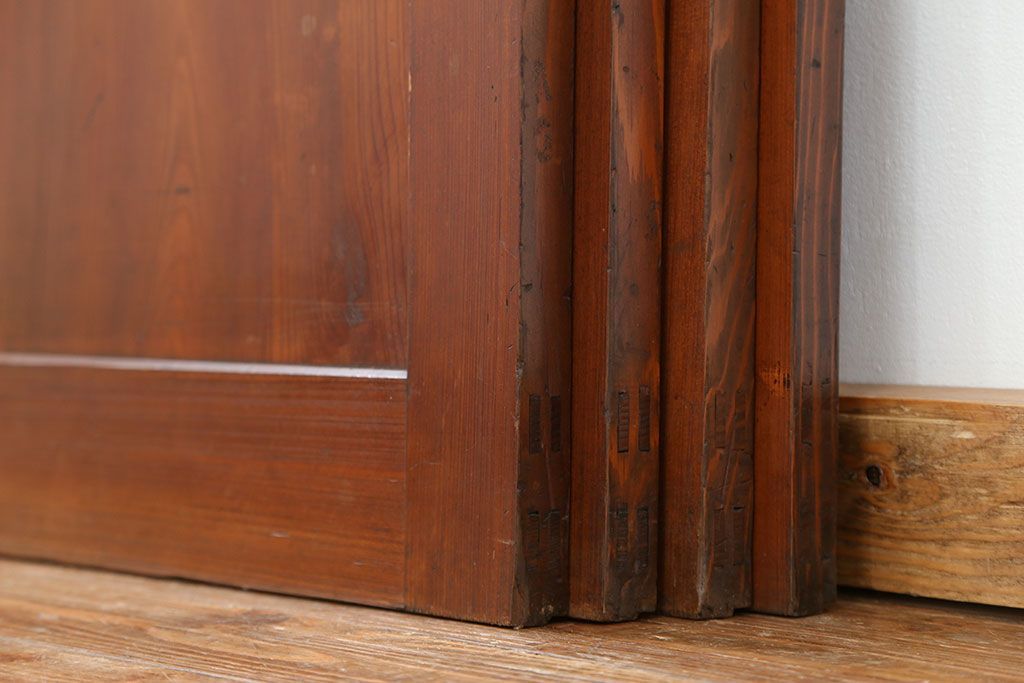 古民具・骨董 美品　厚い框組みの重厚な帯戸4枚セット