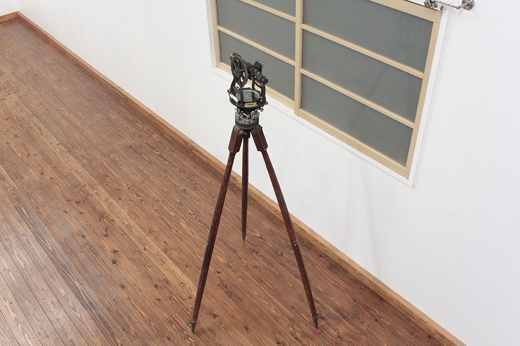 アンティーク雑貨　古い服部 トーコー トランシット(測量機)三脚付き