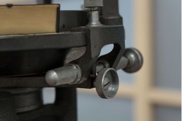 アンティーク雑貨　古い服部 トーコー トランシット(測量機)三脚付き