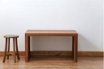 中古　インテリアショップ　リアルスタイル製(Real Style)ウォールナットサイドテーブル(センターテーブル、コンソールテーブル)