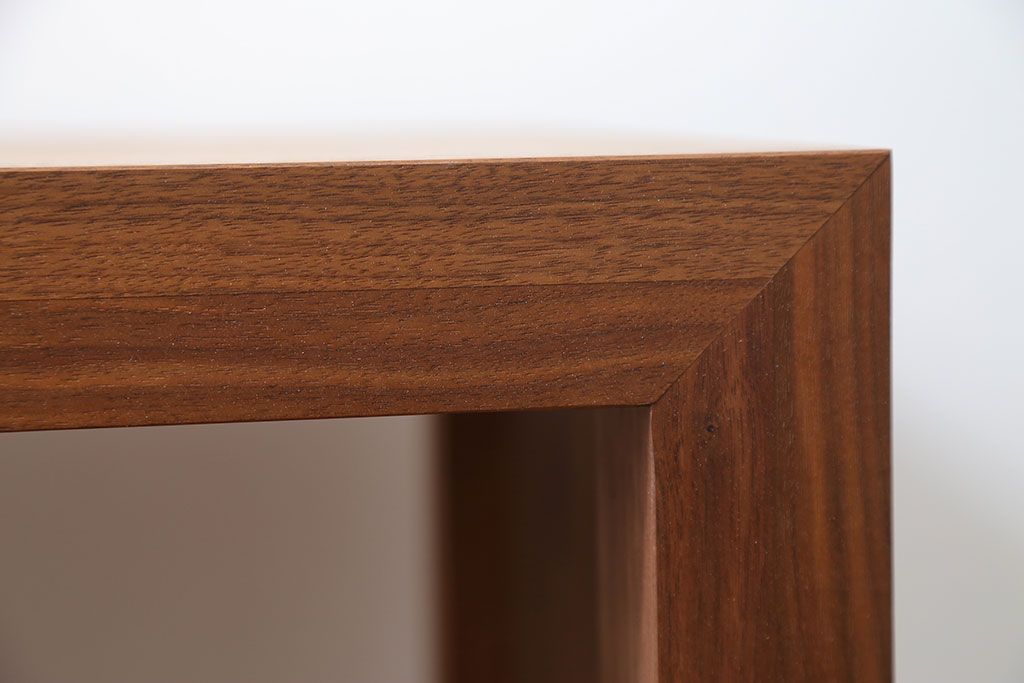 中古　インテリアショップ　リアルスタイル製(Real Style)ウォールナットサイドテーブル(センターテーブル、コンソールテーブル)