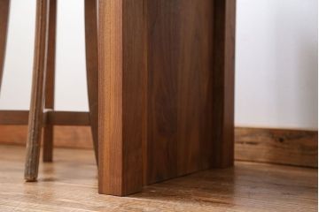 中古　インテリアショップ　リアルスタイル製(Real Style)ウォールナットサイドテーブル(センターテーブル、コンソールテーブル)