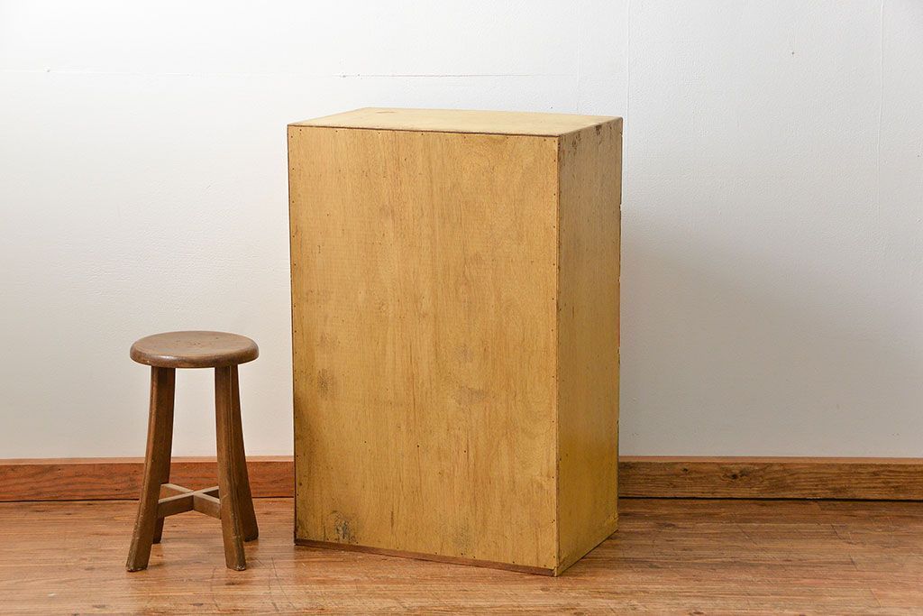 レトロ家具　昭和レトロ 1970年代　ポップなカラーチェスト(ドロワー、引き出し、タンス)