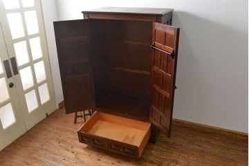 中古　松本民芸家具　希少なSII型洋服タンス　定価約59万　(ワードローブ、洋服箪笥)
