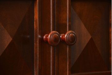 中古　松本民芸家具　希少なSII型洋服タンス　定価約59万　(ワードローブ、洋服箪笥)