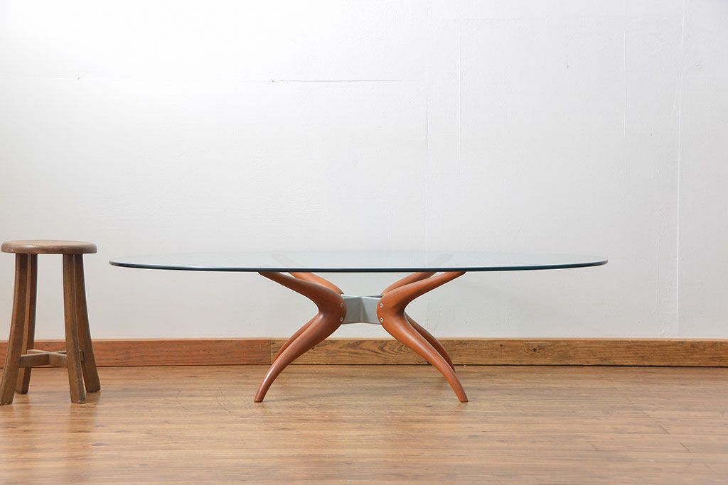 中古　アクタス取扱い　イタリアポラダ(porada)社　リビングテーブル　定価約21万円(センターテーブル)