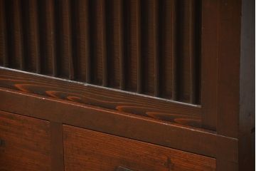 アンティーク家具　古民具・骨董 味わい深い　引き出し付き縦桟引き戸収納箪笥　サイドボード(水屋箪笥、下駄箱)