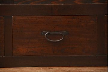 アンティーク家具　古民具・骨董 味わい深い　引き出し付き縦桟引き戸収納箪笥　サイドボード(水屋箪笥、下駄箱)