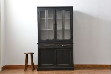 アンティーク家具　アンティークペイント仕上げ　二段重ね食器棚(収納棚)