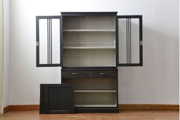 アンティーク家具　アンティークペイント仕上げ　二段重ね食器棚(収納棚)