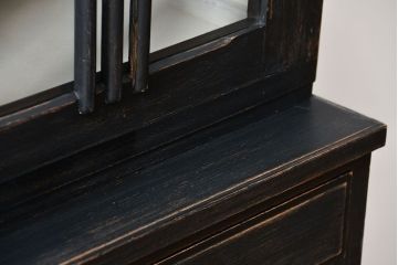 アンティーク家具　アンティークペイント仕上げ　二段重ね食器棚(収納棚)