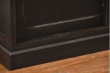 アンティーク家具　アンティークペイント仕上げ　二段重ね食器棚(収納棚)