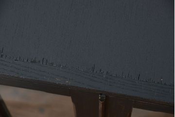 アンティーク家具　アンティークペイント仕上げ　二段重ね食器棚(収納棚)