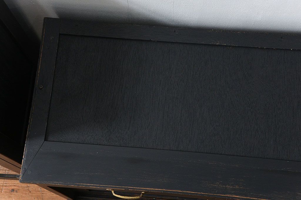 アンティーク家具　アンティークペイント仕上げ　二段重ね食器棚(収納棚)