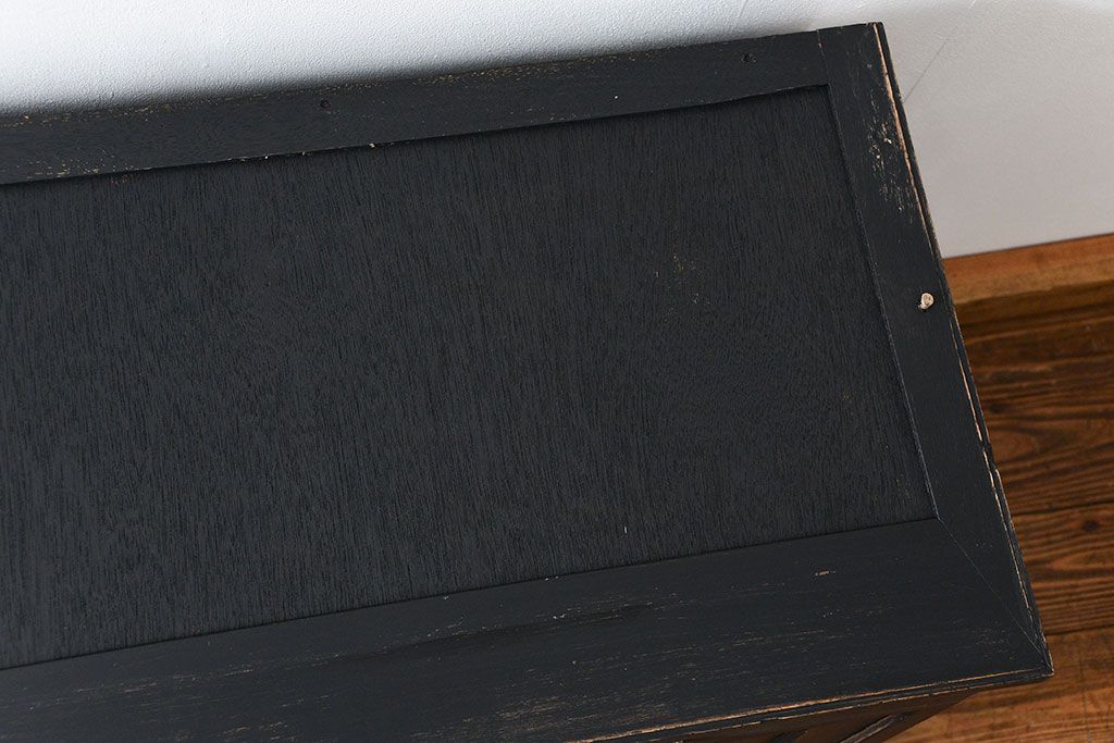 アンティーク家具　アンティークペイント仕上げ　二段重ね食器棚(収納棚)