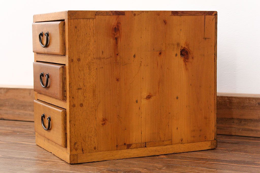 レトロ家具　昭和レトロ 古い木の三段小引き出し