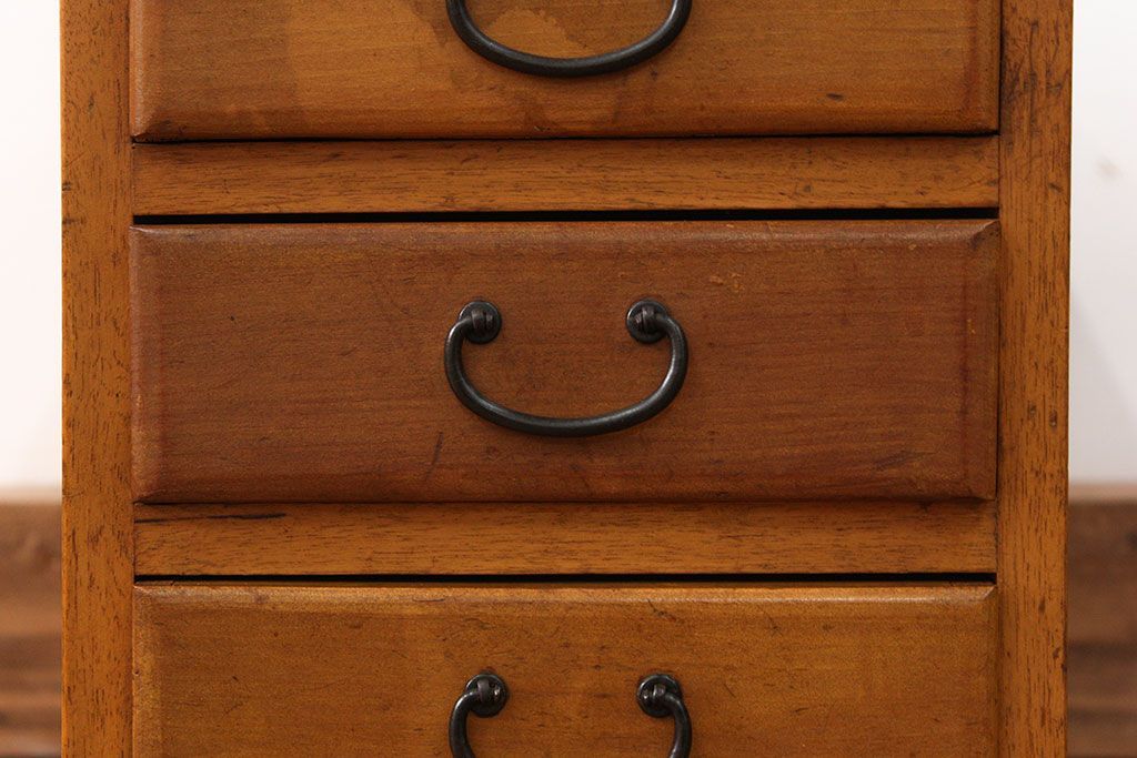 レトロ家具　昭和レトロ 古い木の三段小引き出し