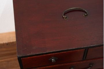 アンティーク家具　古民具・骨董 前面欅材の5杯小引き出し
