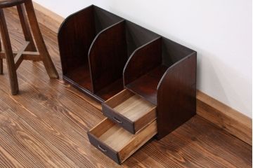 アンティーク家具　アンティーク 古い木の引き出し付き本立て