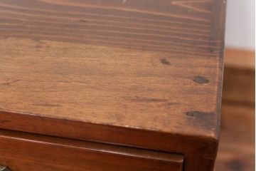 レトロ家具　昭和レトロ 引き出し3杯のアンティーク小引き出し　