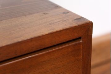 レトロ家具　昭和レトロ 引き出し3杯のアンティーク小引き出し　