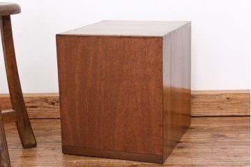 レトロ家具　昭和レトロ 引き出し3杯のアンティーク小引き出し　