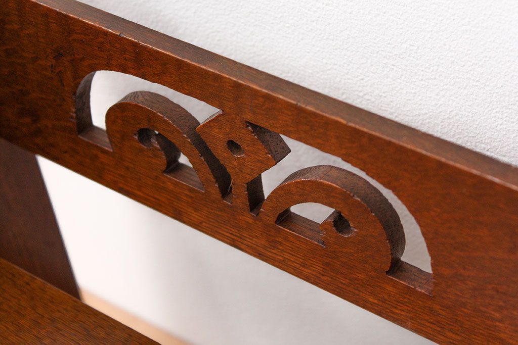 アンティーク家具　アンティーク 古いナラ材の上質な本立て