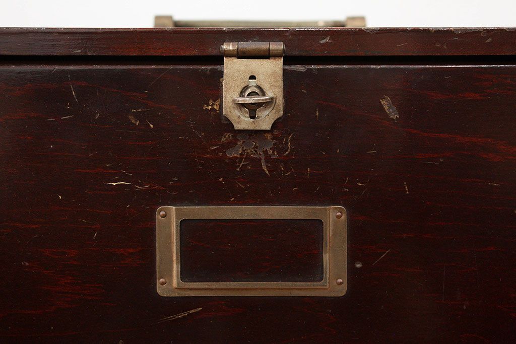 レトロ家具　昭和レトロ 珍品　歯医者さんの古い往診箱(小引き出し)