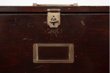 レトロ家具　昭和レトロ 珍品　歯医者さんの古い往診箱(小引き出し)