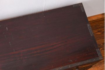 アンティーク家具　古民具・骨董 観音開き戸付きの変わり型　前面欅材佐渡箪笥(八幡箪笥)