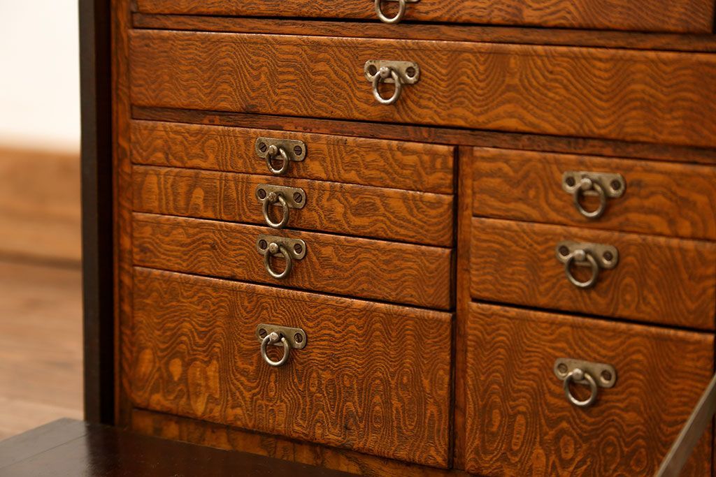 アンティーク家具　アンティーク 歯医者さんの古い往診箱(小引き出し、裁縫箱)