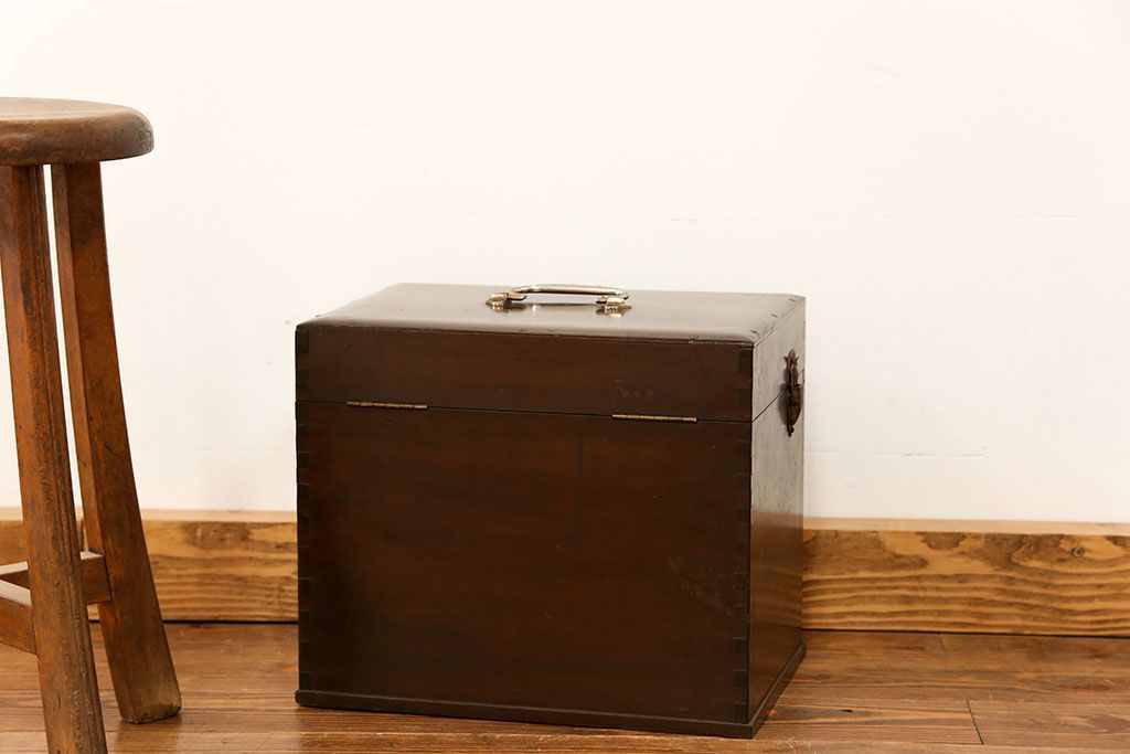 アンティーク家具　アンティーク 歯医者さんの古い往診箱(小引き出し、裁縫箱)