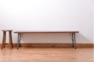 アンティーク家具　アンティーク 天板一枚板　使い込まれた古材天板の鉄脚センターテーブル(2)(ベンチ、長椅子、長イス)