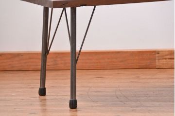 アンティーク家具　アンティーク 天板一枚板　使い込まれた古材天板の鉄脚センターテーブル(2)(ベンチ、長椅子、長イス)