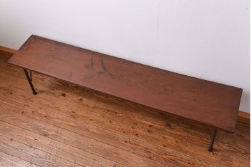 アンティーク家具　アンティーク 天板一枚板　使い込まれた古材天板の鉄脚センターテーブル(3)