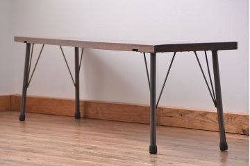 アンティーク家具　アンティーク 天板一枚板　使い込まれた古材天板の鉄脚センターテーブル(3)