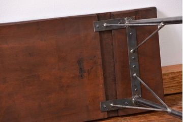 アンティーク家具　アンティーク 天板一枚板　使い込まれた古材天板の鉄脚センターテーブル(3)