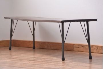 アンティーク家具　アンティーク 天板一枚板　使い込まれた古材天板の鉄脚センターテーブル(4)