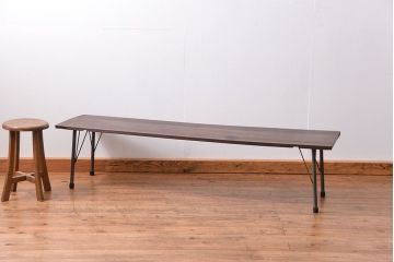 アンティーク家具　アンティーク 天板一枚板　使い込まれた古材天板の鉄脚センターテーブル(4)