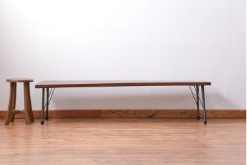 アンティーク家具　アンティーク 使い込まれた古材天板の鉄脚センターテーブル(1)(机、ベンチ、長椅子)