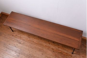 アンティーク家具　アンティーク 使い込まれた古材天板の鉄脚センターテーブル(1)(机、ベンチ、長椅子)