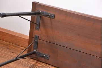 アンティーク家具　アンティーク 使い込まれた古材天板の鉄脚センターテーブル(1)(机、ベンチ、長椅子)