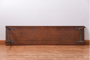 和製アンティーク　天板一枚板　使い込まれた古材天板の鉄脚テーブル(作業台、センターテーブル、店舗什器)(R-013467)