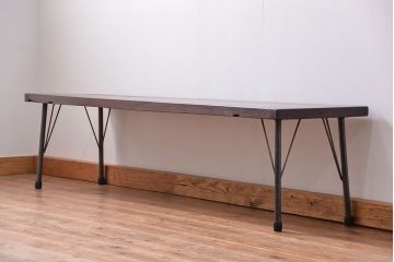 アンティーク家具　アンティーク 使い込まれた古材天板の鉄脚センターテーブル(2)(机、ベンチ、長椅子)